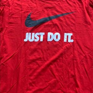 Nike t shirt
